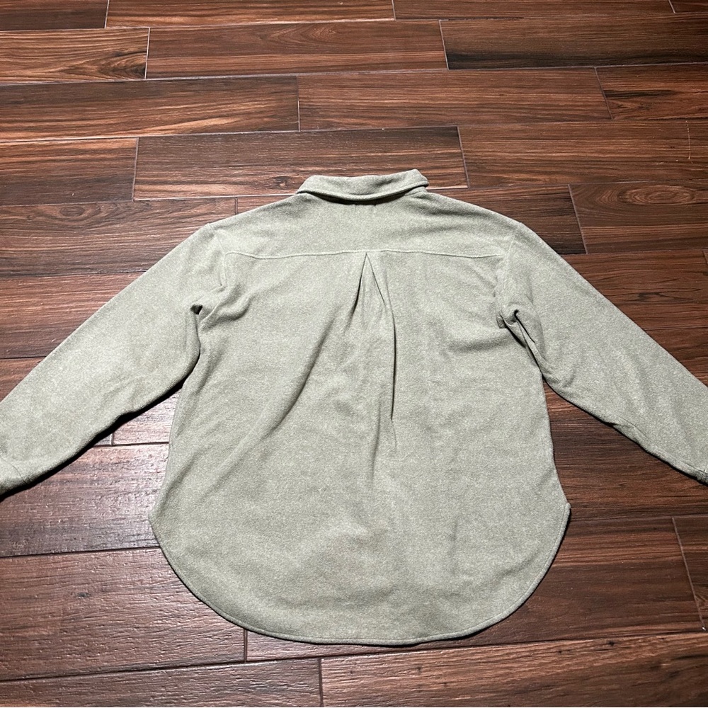 BKE Women’s Shirt Sweater Jacket‎ Shacket M Marled Green Fleece Soft Boyfriend - Picture 3 of 11